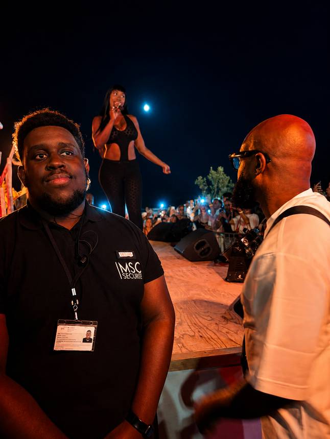 Agent MSG Sécurité en concert de plein air